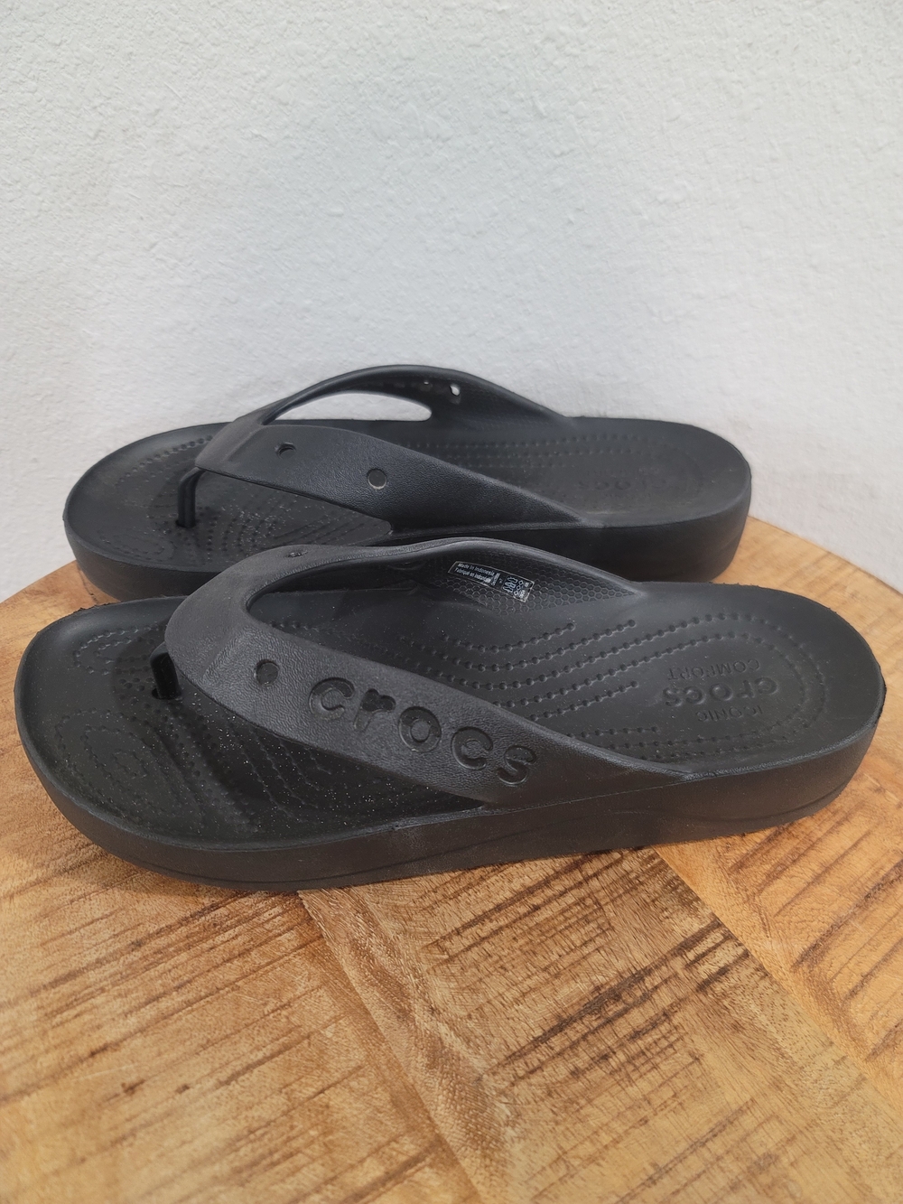 Crocs Black Flip Flop Sandals - Platform Thong